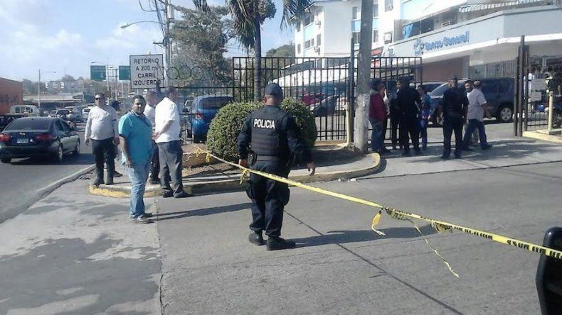 Dictan detención provisional a dos sujetos por robo en Banco General