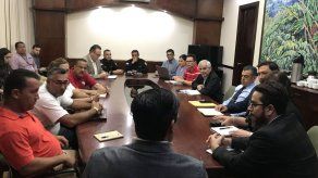 Acuerdo pone fin a protesta de camioneros en Costa Rica