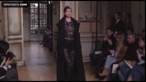 Zuhair Murad se adapta al prêt-a-porter en una colección sesentera