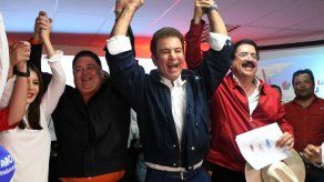 Hondureños esperan resultados definitivos de elección presidencial