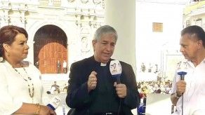 Padre Francisco Verar explica en qué consiste la consagración del altar Padre Francisco Verar explica en qué consiste la consagración del altar