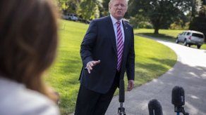 Trump en nueva polémica por insensible llamada a la viuda de un soldado