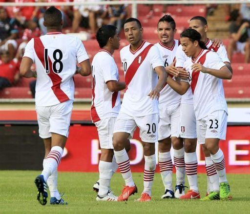 Panamá pierde con Perú previo al duelo contra México