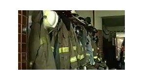 Camisas rojas deciden participar de desfiles patrios