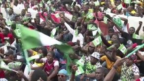 Nigeria conmocionada por sangriento tiroteo contra manifestación pacífica