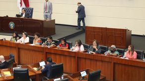 Discusión en el Pleno de la Asamblea Nacional del proyecto que crea el Ministerio de la Mujer.