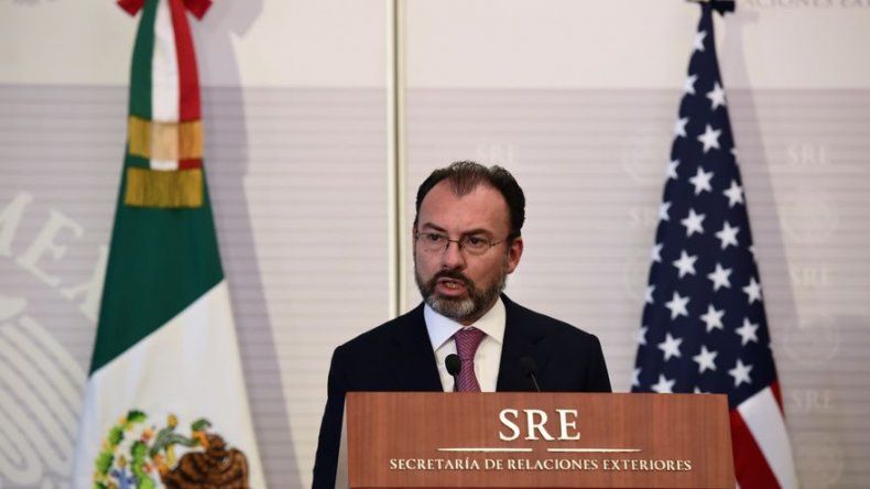 México responderá si EEUU le impone aranceles para pagar el muro, canciller