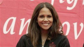 Halle Berry demanda a paparazzi que fotografió a su hija