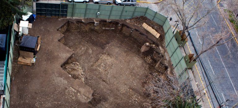 Hallan en Chile gran cementerio indígena en obras de construcción del metro