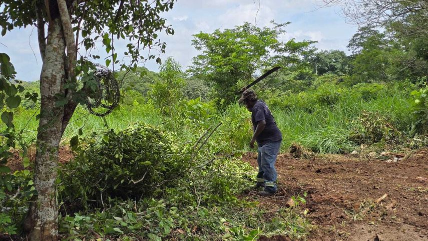 Trabajos de mejoramiento vial en El Copé, Arraiján Trabajos de mejoramiento vial en El Copé, Arraiján