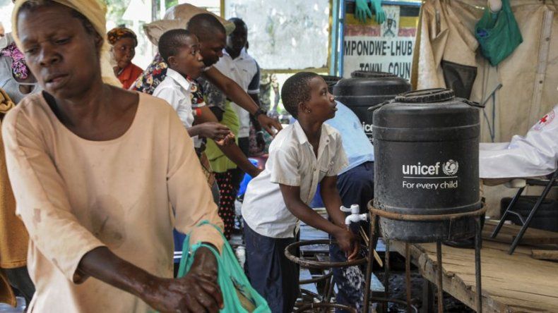 OMS: Brote de ébola en el Congo no es emergencia mundial