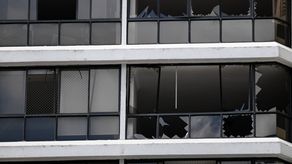 Se están haciendo las evaluaciones tanto en el piso donde ocurrió la explosión, así como en otros pisos.