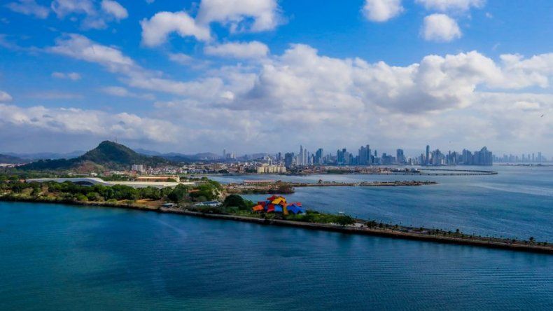 Panamá coloca bonos por 1.000 millones de dólares en el mercado local