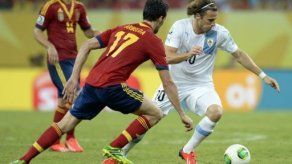 Forlán: No pudimos contrarrestar el juego de España