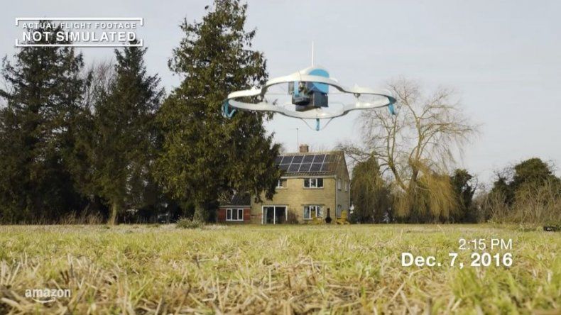 Amazon realiza su primer envío con un drone