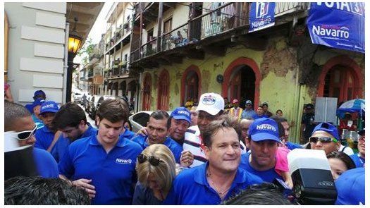 Proclaman formalmente a Navarro como ganador de primarias PRD