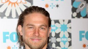 Charlie Hunnam rechazó ser Christian Grey para estar con su novia