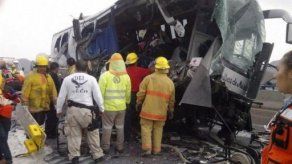 Accidente en carretera del norte de México deja 5 muertos y 20 heridos