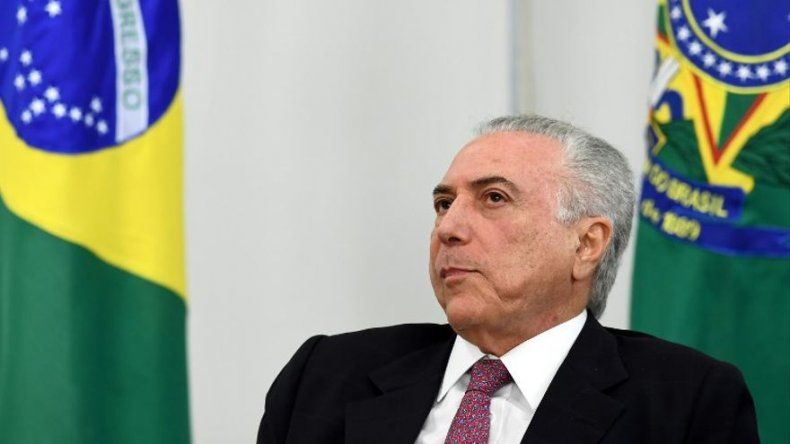 Temer califica de intolerable el atentado contra el candidato Bolsonaro