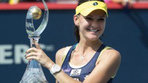 Radwanska avanza a cuartos en Nottingham