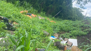 Basura cerca del río Juan Díaz