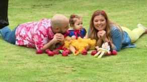 Delyanne Arjona celebra el primer año de su hija con una sesión de fotos