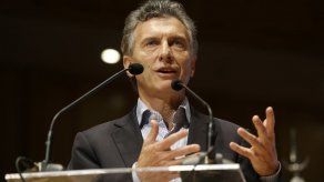 Macri anuncia tendrá gabinete económico de seis ministros