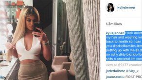 ¿Por qué Kylie Jenner se pintó el cabello de rubio?