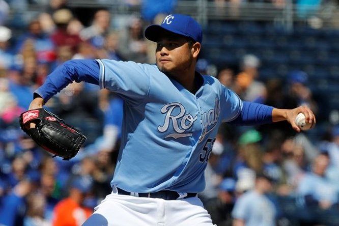Reales inhabilitan a panameño Bruce Chen por lesión