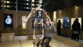 Exhibición muestra 500 años de evolución de los robots