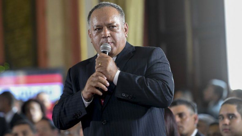 Cabello acusa a otro diputado de estar involucrado en el atentado a Maduro