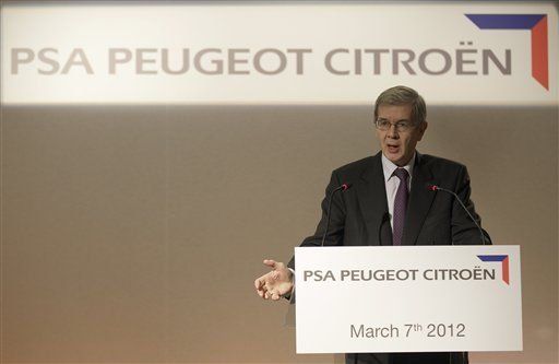 Directores: Industria automotriz europea sobrevivirá con alianzas