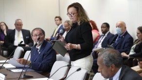 Carolina del Norte eleva edad mínima para casarse a 16 años