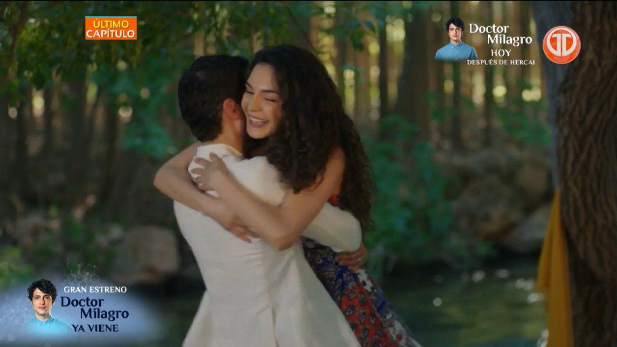 Reyyan tiene un anuncio importante para la familia.