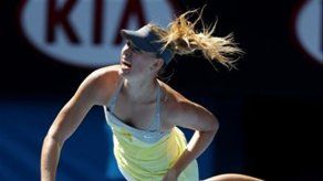 Australia: Sharapova y Makarova avanzan