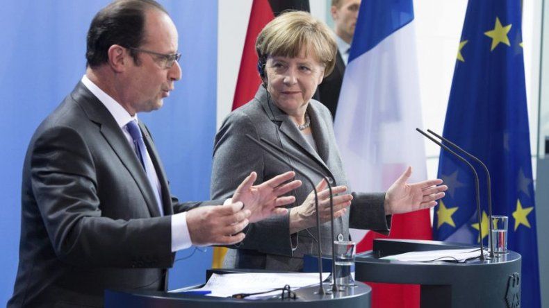 Merkel y Hollande refuerza eje franco-alemán hermanados por la tragedia aérea