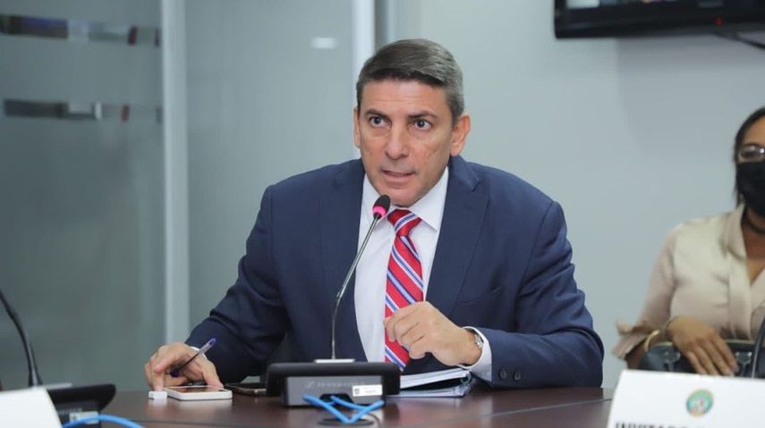 El director de Bingos Nacionales