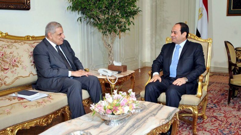 El nuevo gobierno de Egipto jura su cargo