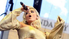 El padre de Bebe Rexha no le dirige la palabra por culpa del videoclip Last Hurrah