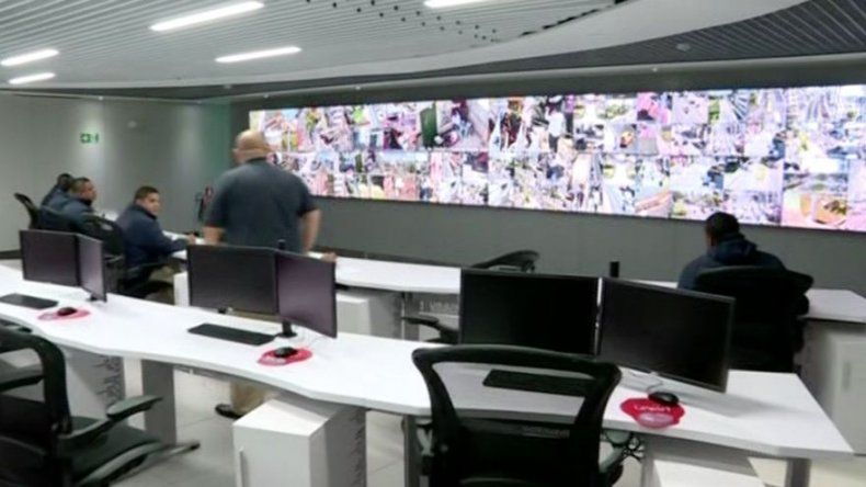 Primer centro de vigilancia de la Ciudad de Panamá inicia operaciones