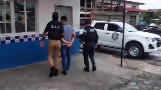 Blanqueo de capitales a la Caja de Ahorros Blanqueo de capitales a la Caja de Ahorros