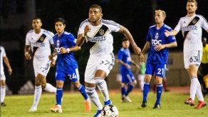 El panameño Carlos Harvey marca un golazo en remontada del Galaxy II