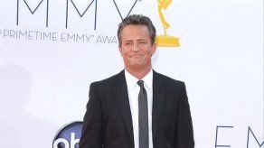 A Matthew Perry todavía le cuesta estar sobrio