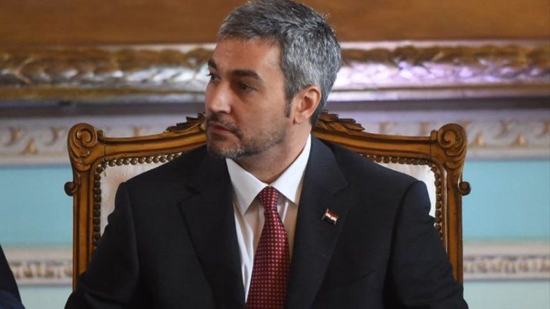 Presidente paraguayo está abierto a investigación por foto con supuesto narco