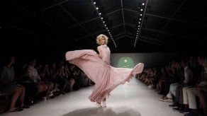 Moda orgánica de Delpozo y e instinto comercial de Kors coexisten en N.York