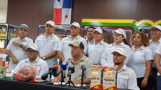 Cajas navideñas del IMA Cajas navideñas del IMA