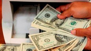 Retienen 23.000 dólares no declarados por dos viajeras al llegar a Panamá