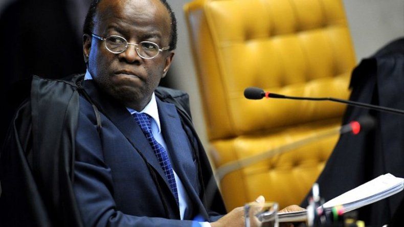 Barbosa, el exjuez negro que surge como el presidenciable salvador de Brasil