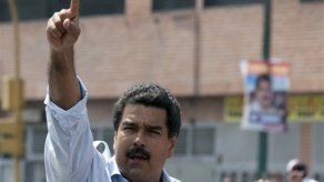 Venezuela: Maduro declara la guerra a las pirañas roba cabellos