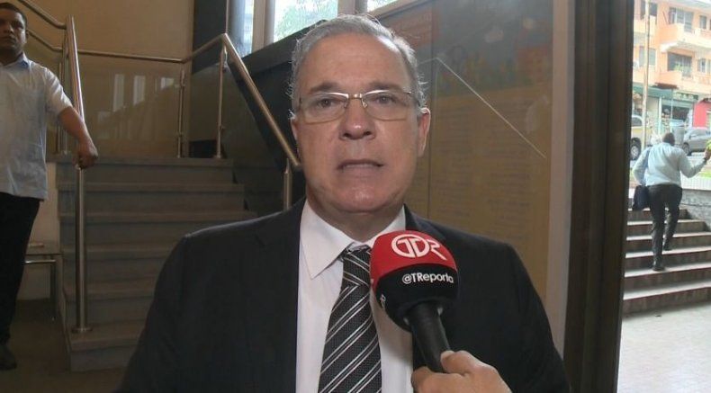 Fábrega dice que no hay negociado en contratación directa para organizar la Navidad